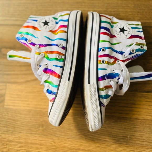 Converse AS CT High Top Sneaker Shoe 667600F Metallic Rainbow Zebra 5Y Junior 3 - Picture 5 of 10